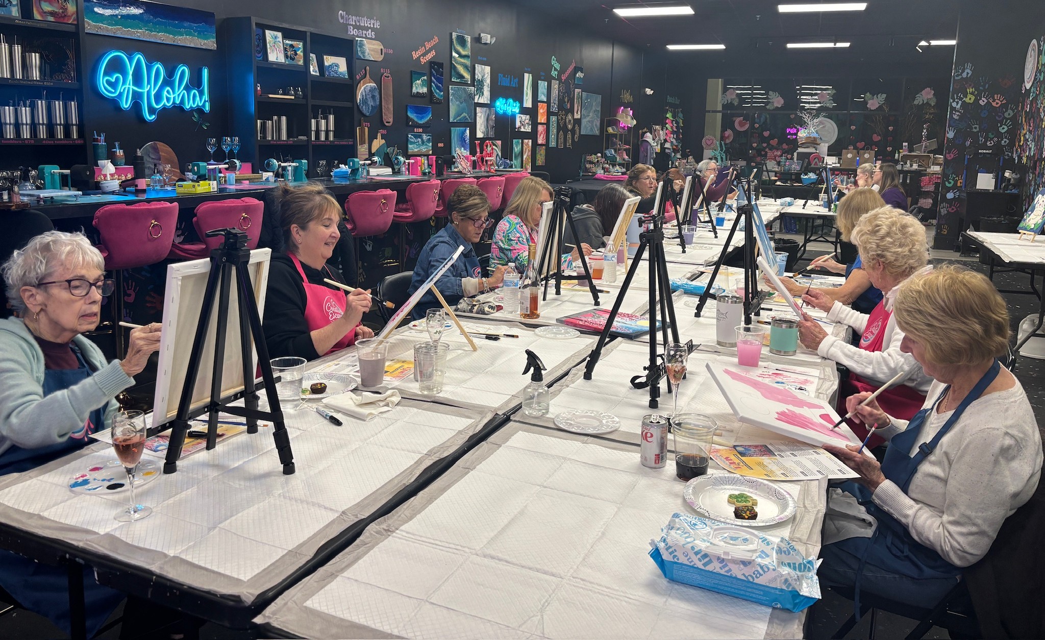Self-guided painting workshop Creative Escapes Art Cafe HHI