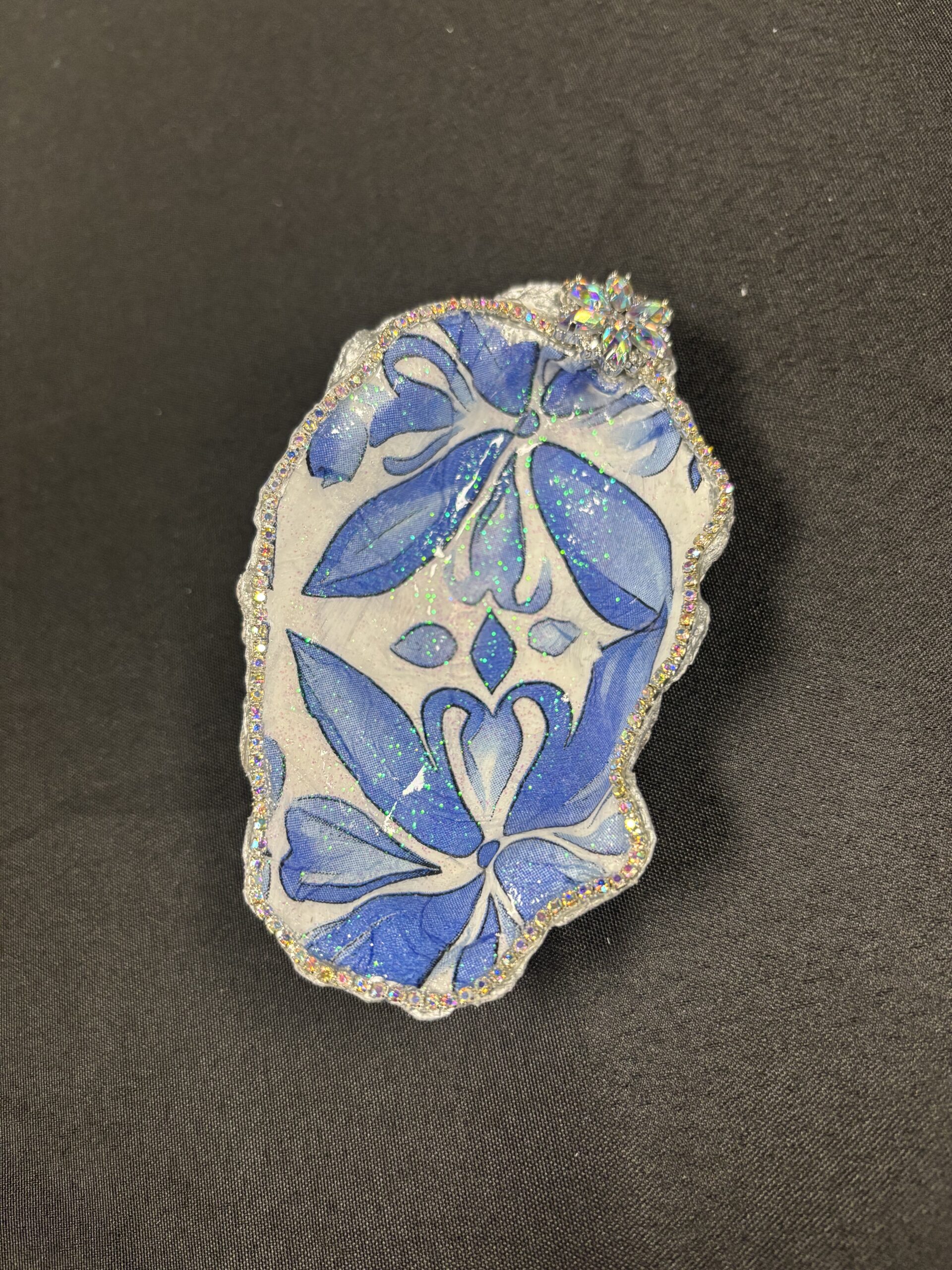 Decoupage oyster shell trinket dish with blue floral design — Hilton Head Island art class