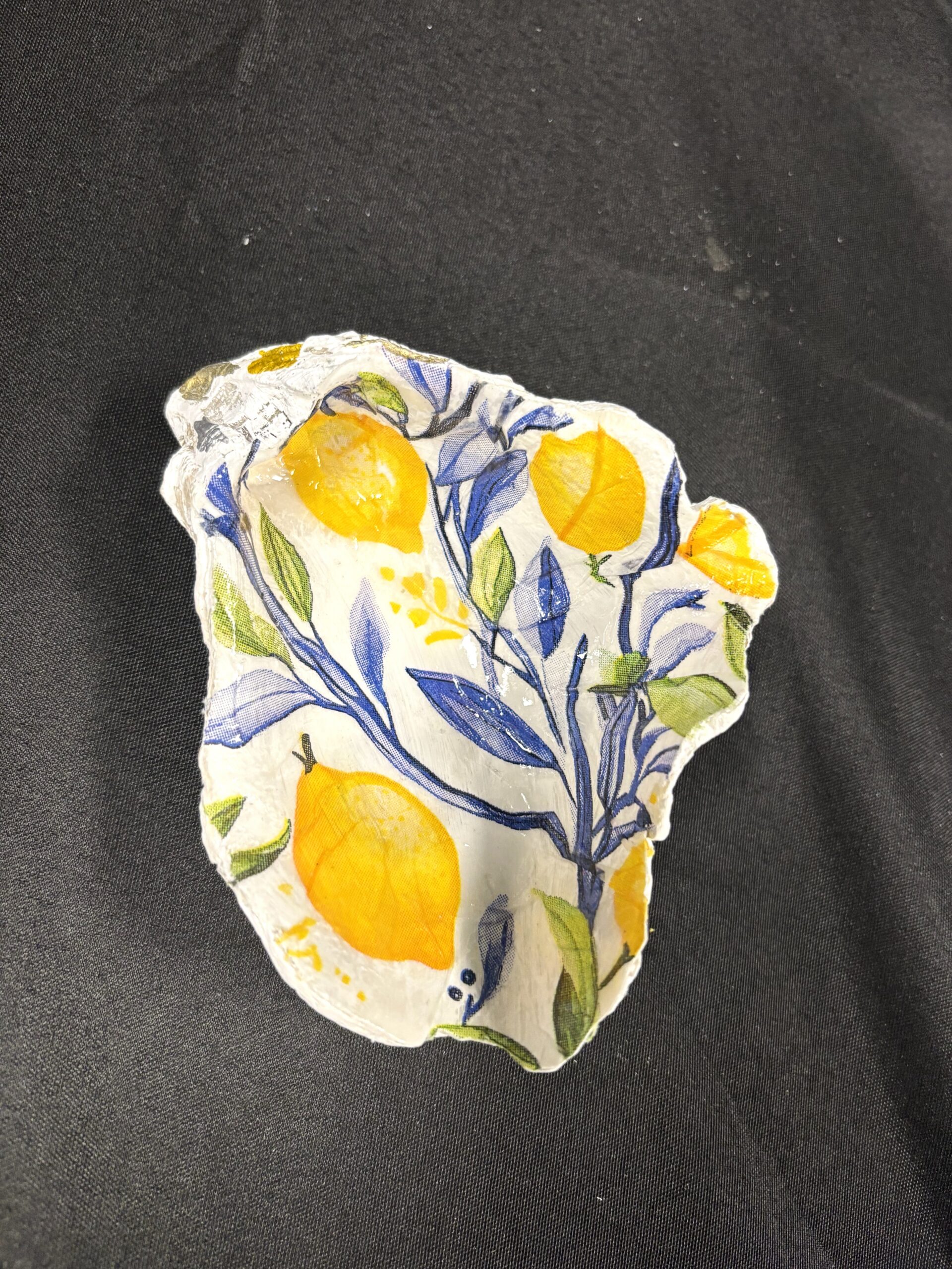 Oyster shell decoupage trinket dish with lemon botanical design — Creative Escapes Art Cafe