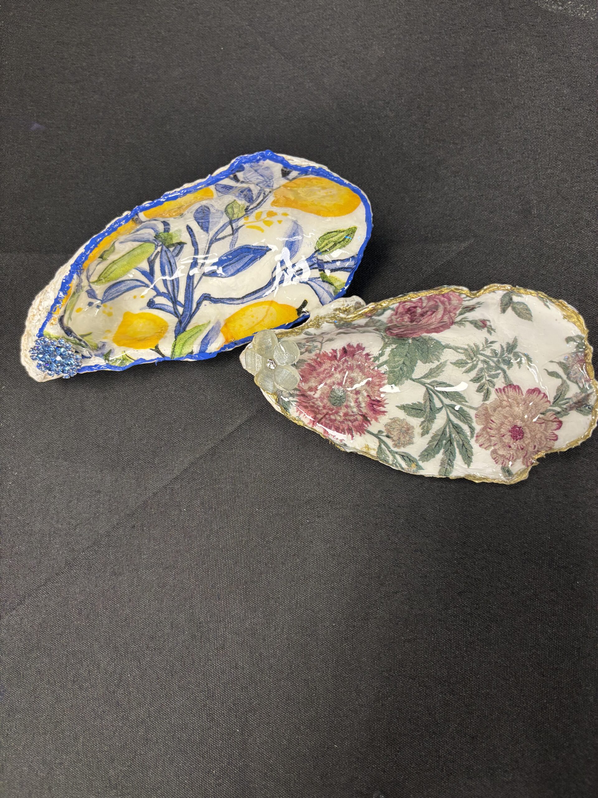 Decoupage oyster shell class Hilton Head Island — lemon and floral trinket dishes Creative Escapes Art Cafe